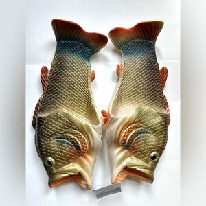 Men's Fish-Shaped Slip-On Sandals in Gold and Orange